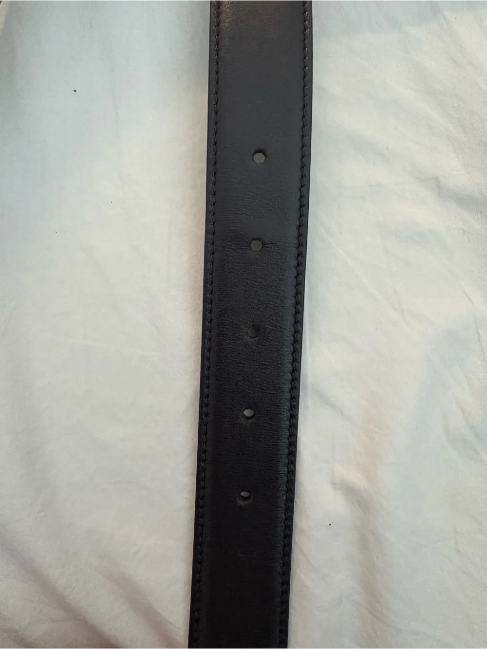 Gucci Dark Brown Leather Men’s Belt with Silver Buckle and Tan Interior